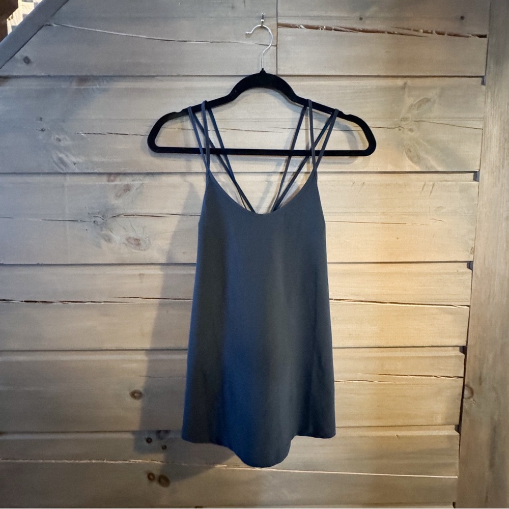 UA under Armour black strappy athletic tank